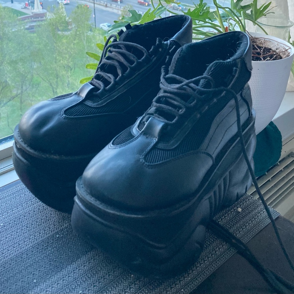 Demonia Rock - 01 shoes!